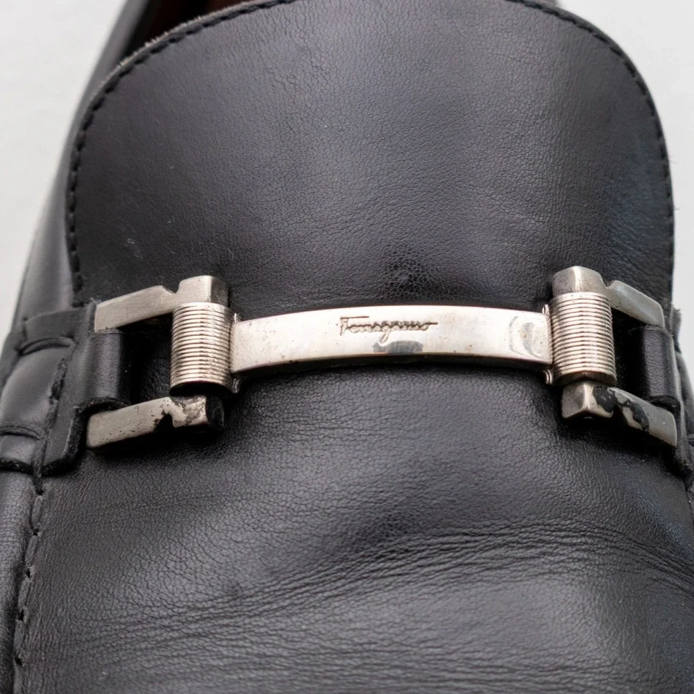 SALVATORE FERRAGAMO Men's‎ Size 8.5 D Black Leather Horsebit Loafers Italy